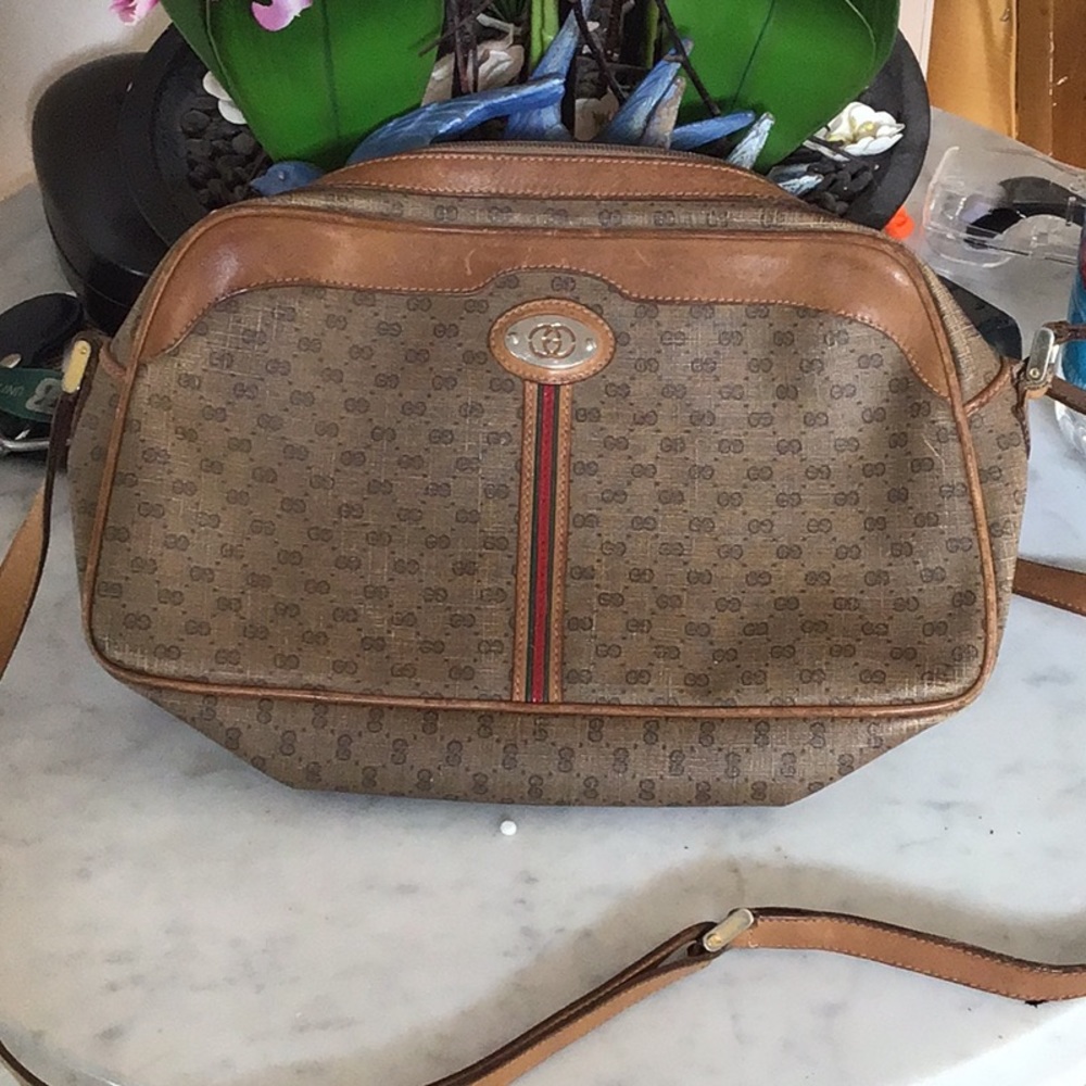 Gucci crossbody bag